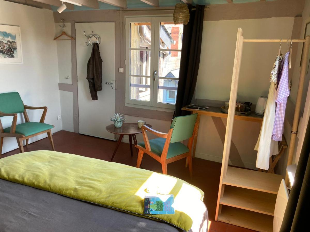 Chambres Chez L'Habitant Capucine أونفلور المظهر الخارجي الصورة